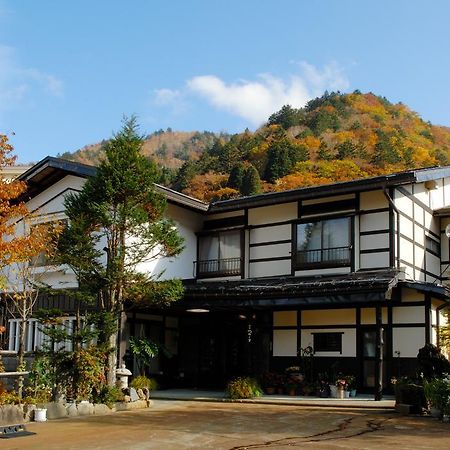 Tsuyukusa Takayama  Luaran gambar
