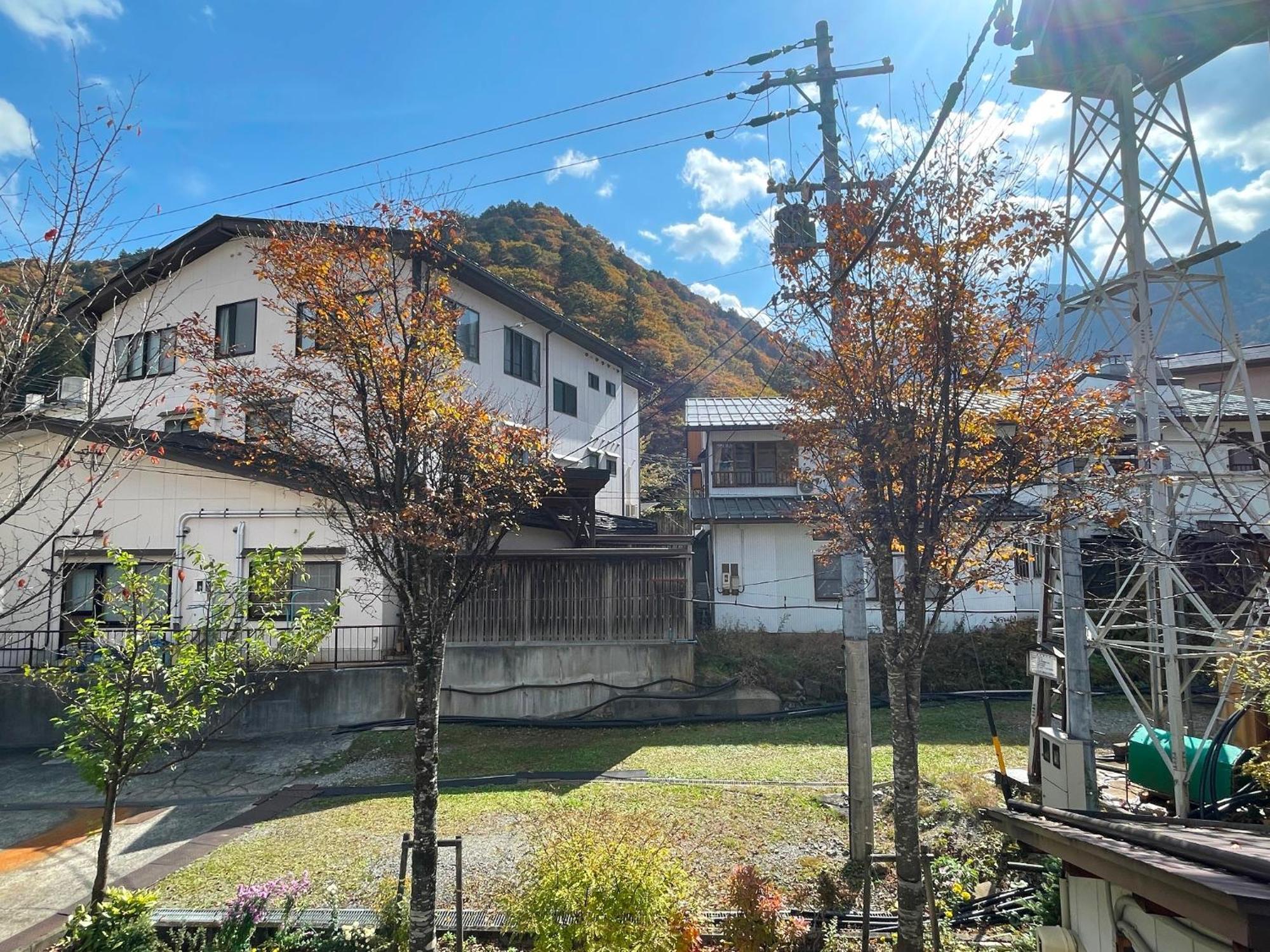 Tsuyukusa Takayama  Luaran gambar