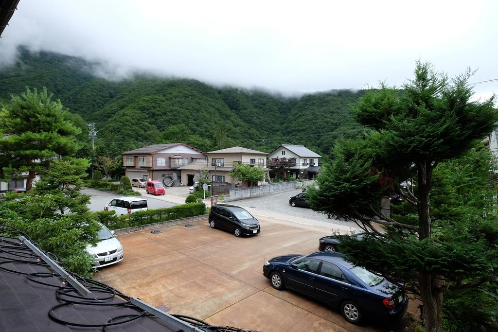 Tsuyukusa Takayama  Luaran gambar