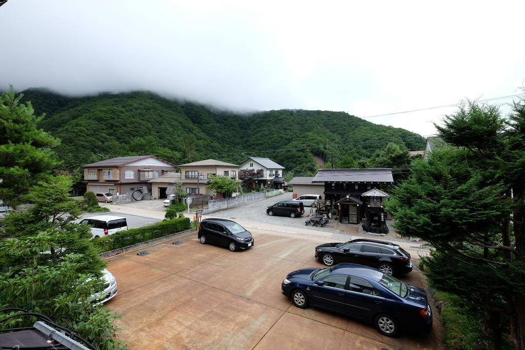 Tsuyukusa Takayama  Luaran gambar