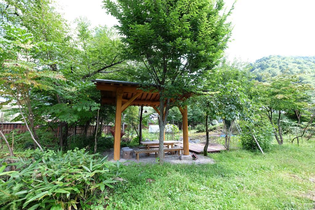 Tsuyukusa Takayama  Luaran gambar